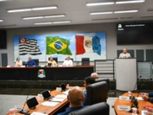 A sessão solene acontece no dia 27 de junho no plenário da Câmara