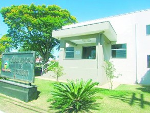 Justiça suspende lei da Câmara de Elias Fausto que excluía Prefeitura de conselho de planejamento