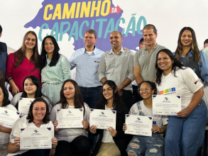 Deputado Rogério Nogueira recebe governador para formatura do Caminho da Capacitação