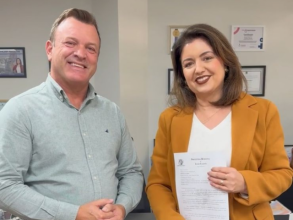Prefeito Tato Bicudo solicita apoio para a educação inclusiva em Elias Fausto
