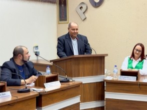 Presidente da Câmara defende melhorias na saúde e uso consciente de recursos públicos