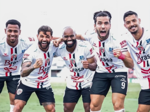 Com hat-trick de Brunão e primeiro tempo avassalador, Primavera vence Guarani em jogo maluco