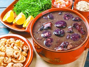 Samba, ancestralidade e feijoada celebram o Julho das Pretas em Capivari