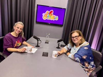 Redes sociais e infância: “Estamos deixando nossos filhos em uma grande praça pública sozinhos”