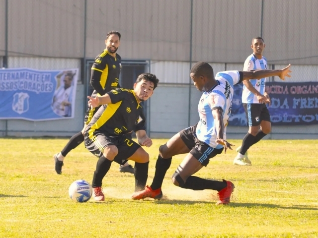 Vitória Régia, de Kenji e cia, empatou com o Independente no Ninho do Dragão