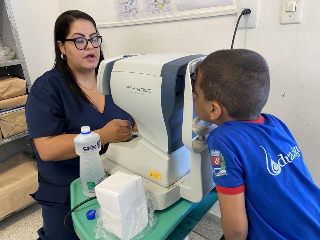 Em Indaiatuba, Projeto De Olhos nos Olhos avalia alunos da Rede Municipal