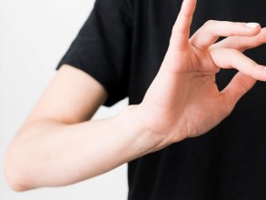 SP abre inscrições para Curso Básico de Libras com aulas ao vivo