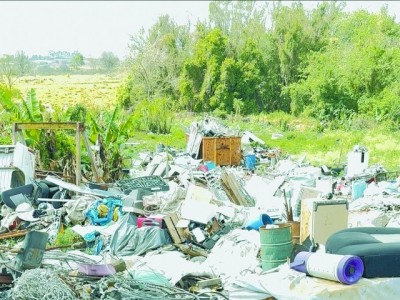 Elias Fausto intensifica conscientização sobre acúmulo de recicláveis na cidade