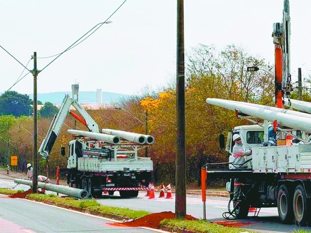 CPFL Paulista realiza obras de realocação de rede elétrica no Distrito Industrial