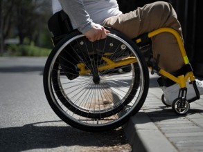 Fundo Social garante a compra de cadeiras de rodas