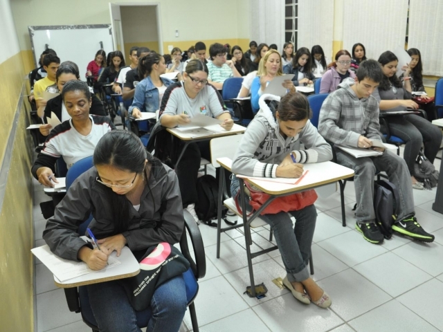 Inscrições para Concurso Público – Professor de Enfermagem devem ser realizdas exclusivamente pela internet