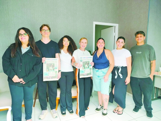 Estudantes do curso de Marketing da UNIMAX visitam o Mais Expressão