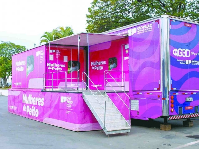 A carreta do programa “Mulheres de Peito”, do Governo do Estado de São Paulo esteve na cidade em agosto para frisar a importância de realizar os exames de mamografia