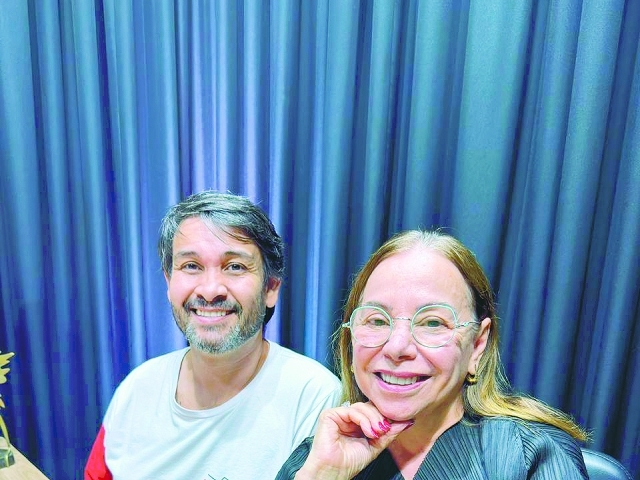 Sandra Senamo e Emerson Ribeiro Castilho