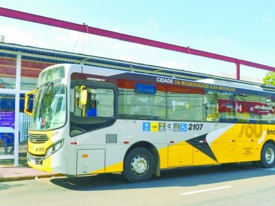 Transporte coletivo urbano terá esquema especial de horário para o fim de ano