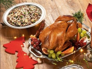 Festas de fim de ano: como evitar azia, estufamento e mal-estar