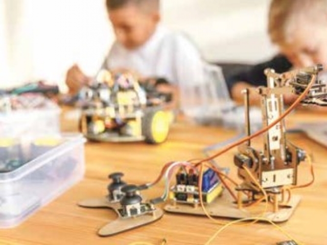 Robótica educacional amplia acesso às áreas STEAM: Ciência, Tecnologia, Engenharia, Artes e Matemática