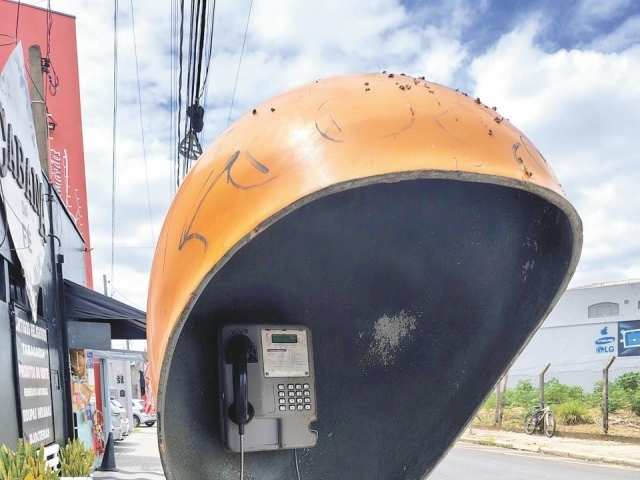 Orelhões, essenciais nos anos 70 a 2000, estão com dias contados