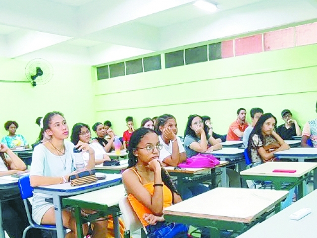 Inscrições para interessados serão abertas na próxima semana Emancipa é um movimento social pela educação e aqui em Indaiatuba nós temos diversas atividades acontecendo, desde atividades educativas at