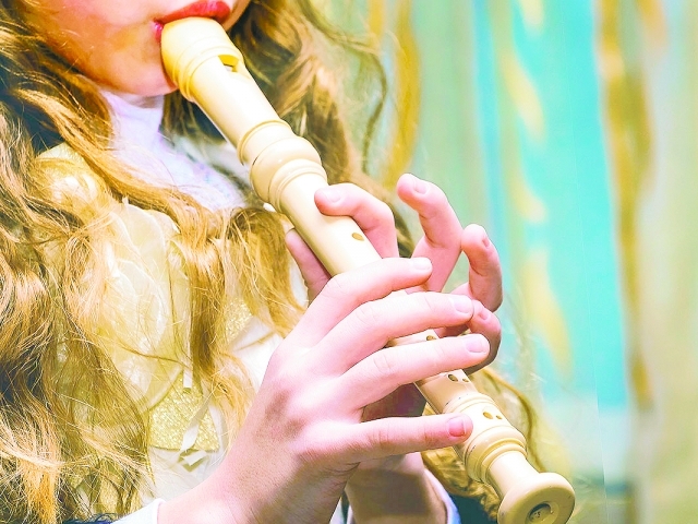 Os alunos têm contato com práticas coletivas e leitura musical