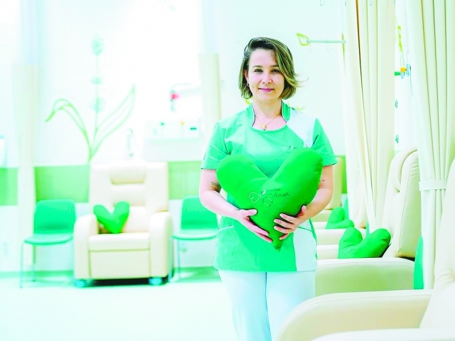 Dra. Vanessa Natalie Francisco, Enfermeira Oncologista, Radioterapeuta e Acupunturista, COREN/SP: 399.521