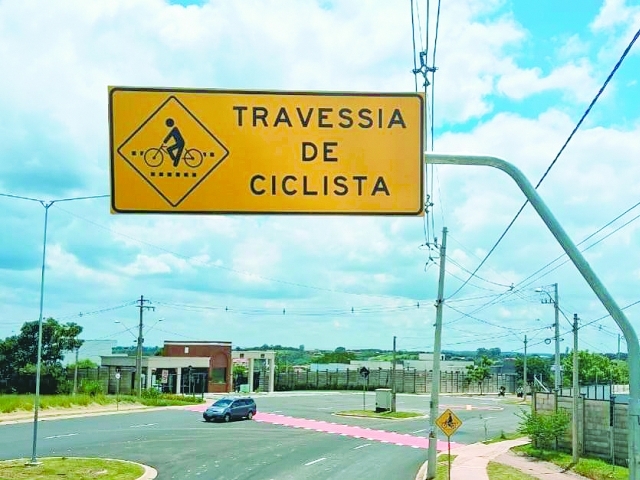 O trecho da Av. Ary Barnabé com o cruzamento com a Rota dos Cavaleiros foi pavimentado