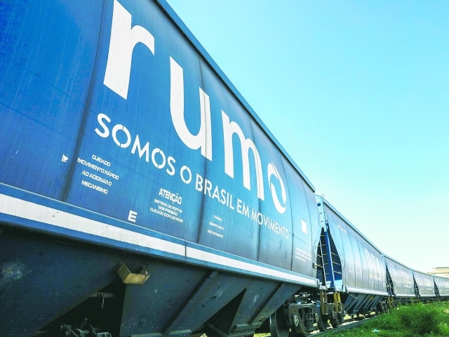 A companhia oferece uma bolsa auxílio de R$ 1.750,00 a R$ 1.950,00 conforme o ano de curso