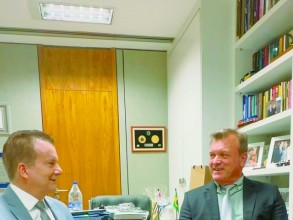 Prefeito Tato Bicudo se reúne com o deputado federal Celso Russomanno