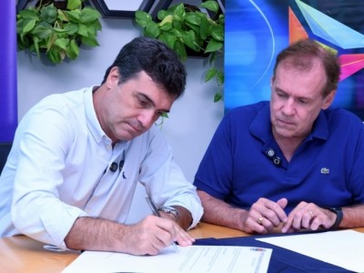 Prefeitura e Câmara firmam termo de cooperação para TVs públicas