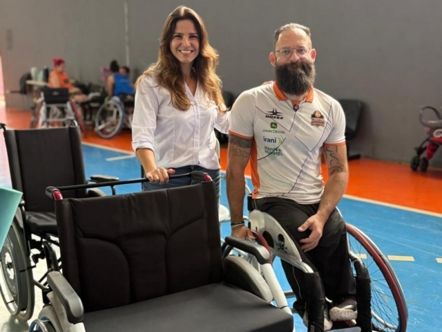 A campanha Lacre Solidário é permanente e faz a troca de lacres de alumínio por cadeira de rodas.