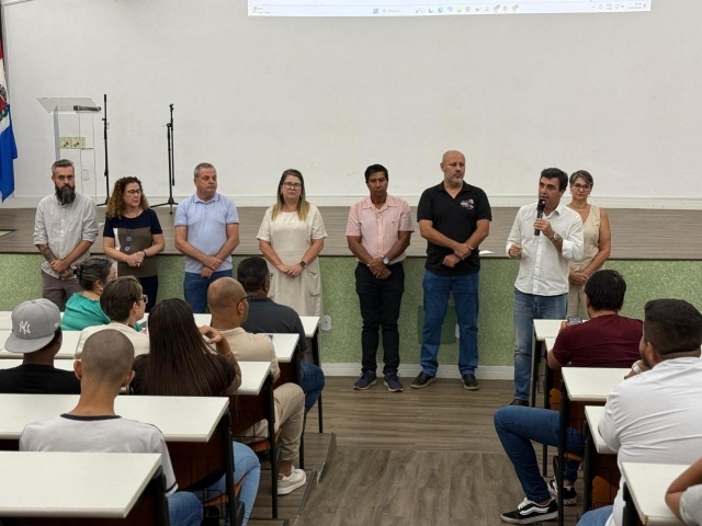 Lançamento do Programa Educando para o Trabalho.
