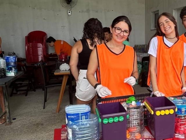 A população pode juntar as tampinhas e entregar no Funssol, que fica na Prefeitura.