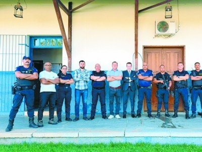 Prefeito Tato Bicudo conquista 6 viaturas para a Guarda Municipal