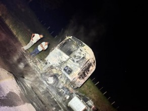 Caminhão pega fogo na Rodovia Antônio Rossi em Elias Fausto