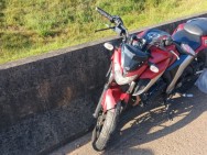 Manhã de segunda registra três acidentes na SP-75