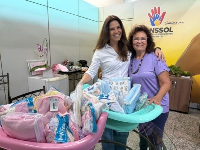 Funssol realiza repasse de enxovais para gestantes atendidas pela Casa da Mulher Anália Franco