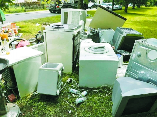 Os moradores devem colocar para recolhimento apenas os materiais autorizados