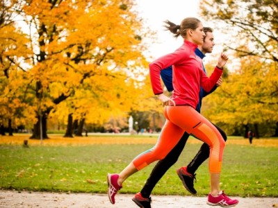Outono em movimento: por que essa é a melhor estação para retomar a rotina fitness