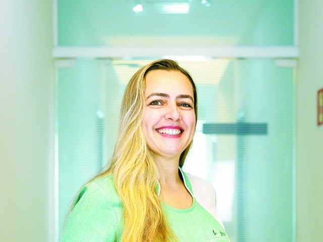 Michele Sigueoka, CRF 28.040, Farmacêutica Oncologista e de Pesquisa Clínic