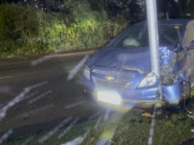 Motorista é levado à delegacia após acidente no bairro Helvetia