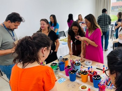Indaiatuba recebe formação em aprendizagem criativa para educadores