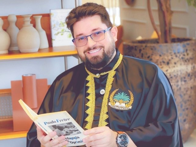 Eliton Meireles é diretor educacional da Amado Maker e membro da academia de letras de Indaiatuba (ALI)