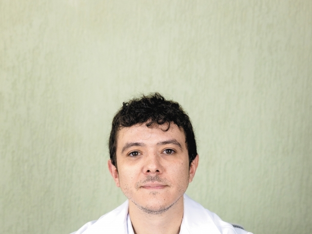 Dr. Raul Alcalá – Hematologista, CRM-SP 214.170 – RQE 146.300