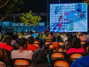 CineSolarzinho traz exibições nesta sexta-feira