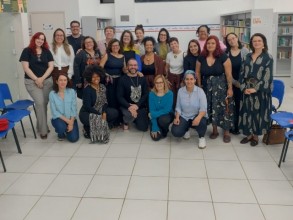 Encontro na biblioteca municipal reúne mediadores de clubes de leitura de Indaiatuba e região